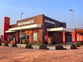 McDonald's (แมคโดนัลด์)