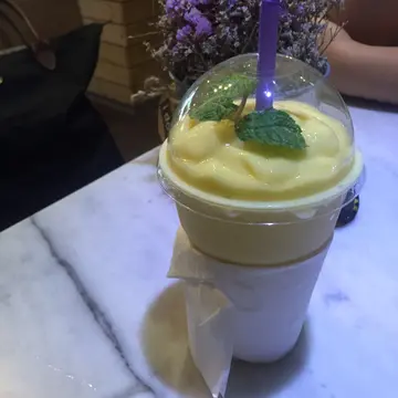 Mango Smoothie