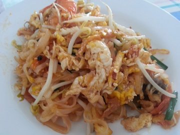 ผัดไทยกุ้งสด