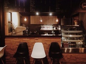 The Nine Coffee & Bakery