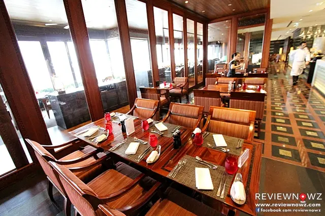 กว้างขวางสวยงาม