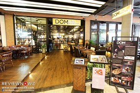 Dom Café & Bistro