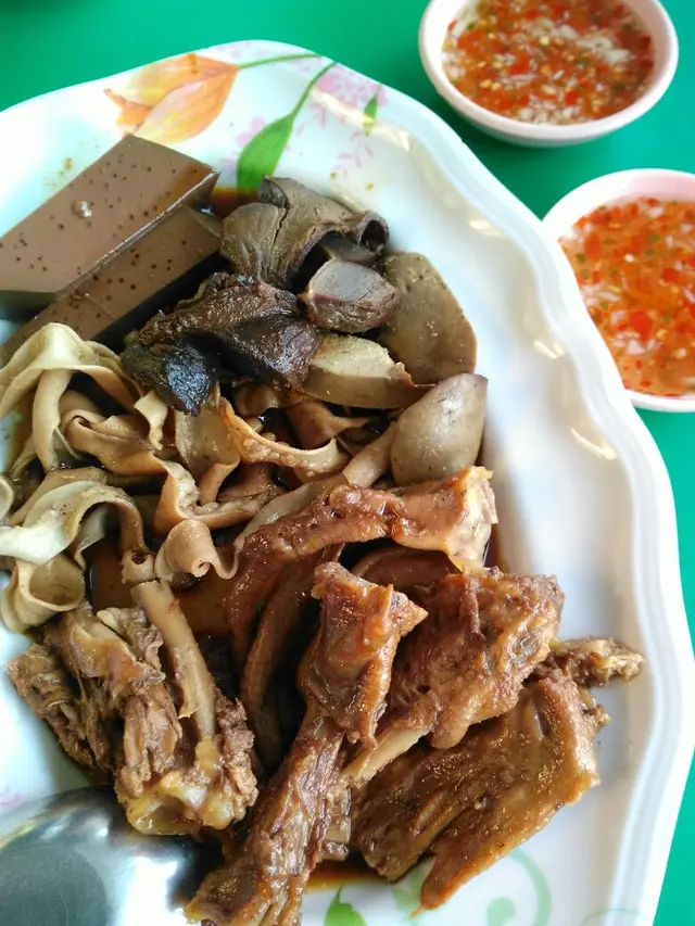 เปื่อยๆ ไม่มีสาบ