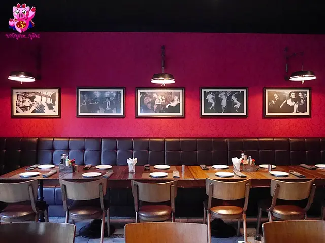 บรรยากาศในร้าน