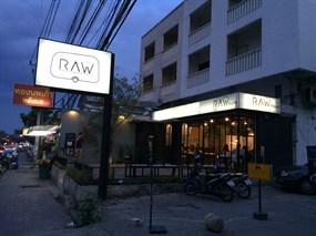 RAWtruckr (รอว์ทรัค)