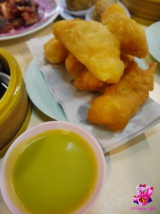 ปาท่องโก๋จิ้มสังขยา