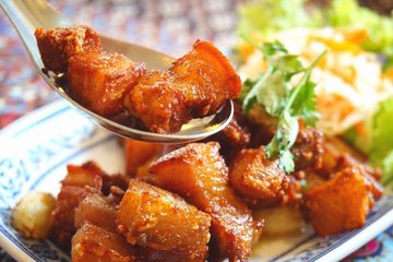 หมูคั่วเกลือ