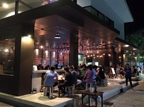 The Brit Cafe (เดอะ บริท คาเฟ่)