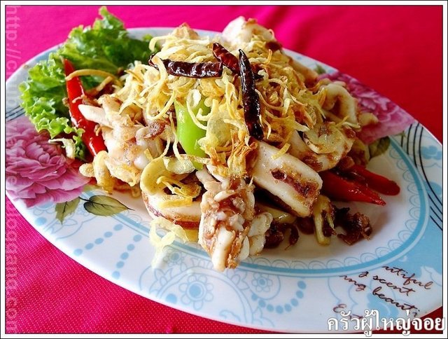หมึกผัดกะปิ