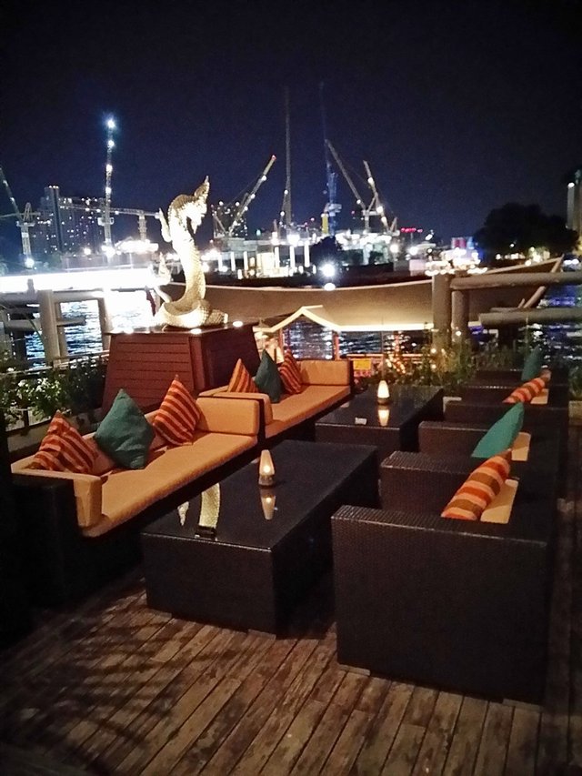 A walk to the pier..