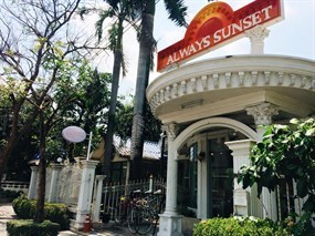 Always Sunset Cafe & Bistro