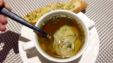 Chicken Consomme Soup with Crab Wonton 