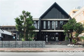 Owly Cafe & Co.