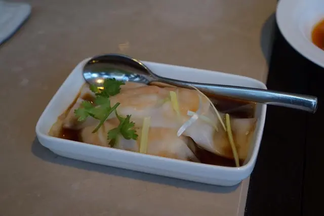 ก๋วยเตี๋ยวหลอดกุ้ง 