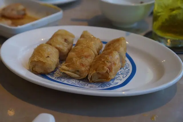 ฟองเต้าหู้ทอด