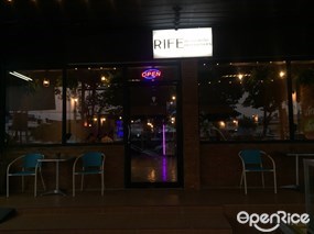 RIFE Restaurant Prachachuen