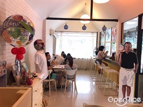 Time Machine Cafe by Natoi Sembe