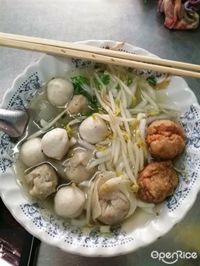 ก๋วยเตี๋ยวแคะ 2544