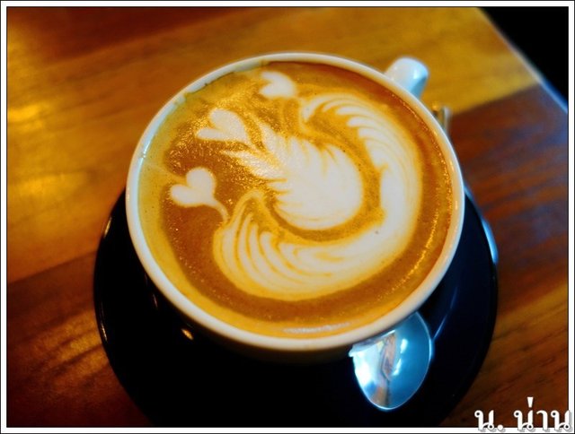 กาแฟหอมๆ คั่วใหม่ๆ เป็นกาแฟที่ปลูกบนดอย ในจังหวัดน่าน