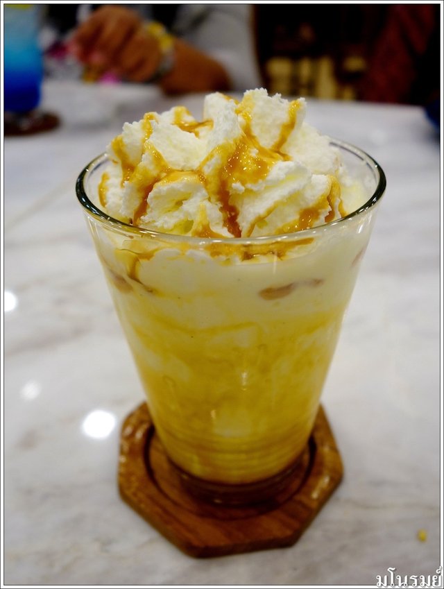 มโนรมย์วนิลลามิลค์เชค