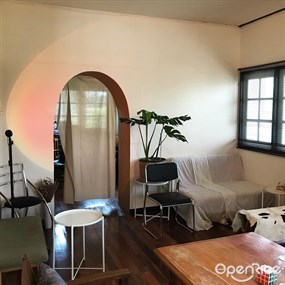 Custom Studio