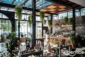 Hern Coffee and Bistro