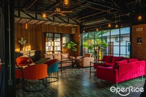 The Grapevine Lounge Phuket