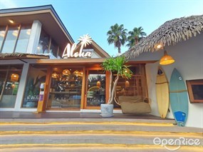 Aloha​ Beach​ Cafe