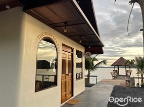 The Ruby Sea cafe