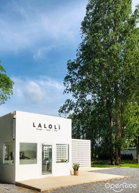 Laloli Cafe (ลาโลลี่ คาเฟ่)