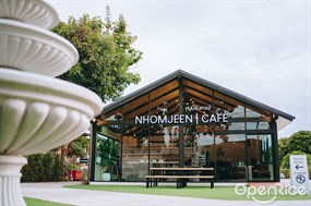 Nhomjeen Cafe