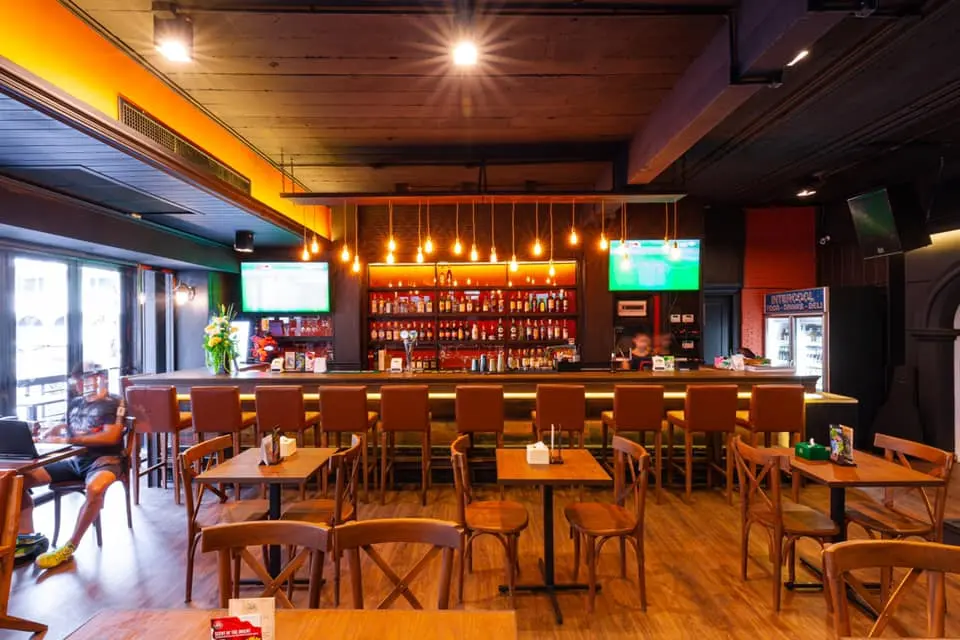 รูปภาพร้าน Cue Bar (คิว บาร์) ใน อ.เมืองภูเก็ต ภูเก็ต | OpenRice Thailand