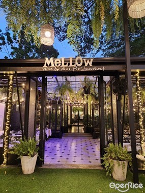 Mellow Garden Restaurant & Bakery