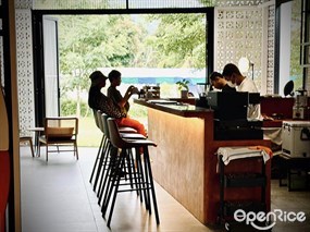 Zong Zi Pad Pad Rustic Cuisine Lounge