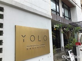 YOLO Cafe