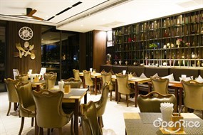 Kris Eatery